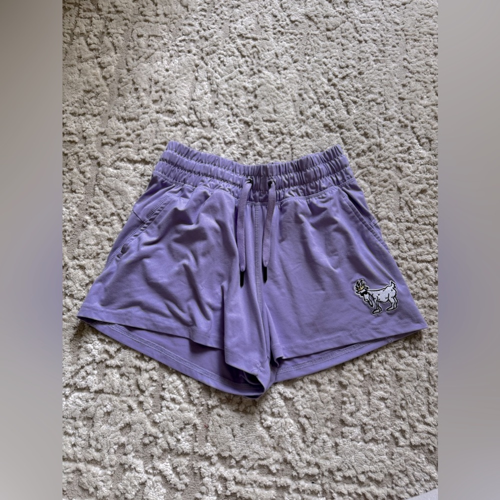 GOAT USA shorts